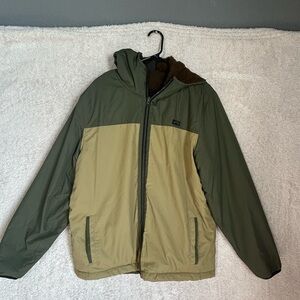 Billabong Switchback Reversible Jacket In Dark Olive With Sherpa. Outdoor Large